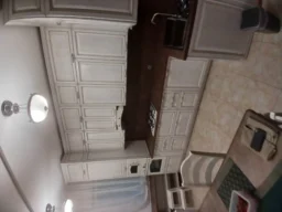 Cream vintage kitchen detail