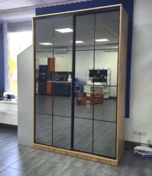 Sliding wardrobe 1530 front view